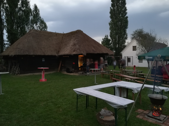 Kreuzstadl draussen 2018.png