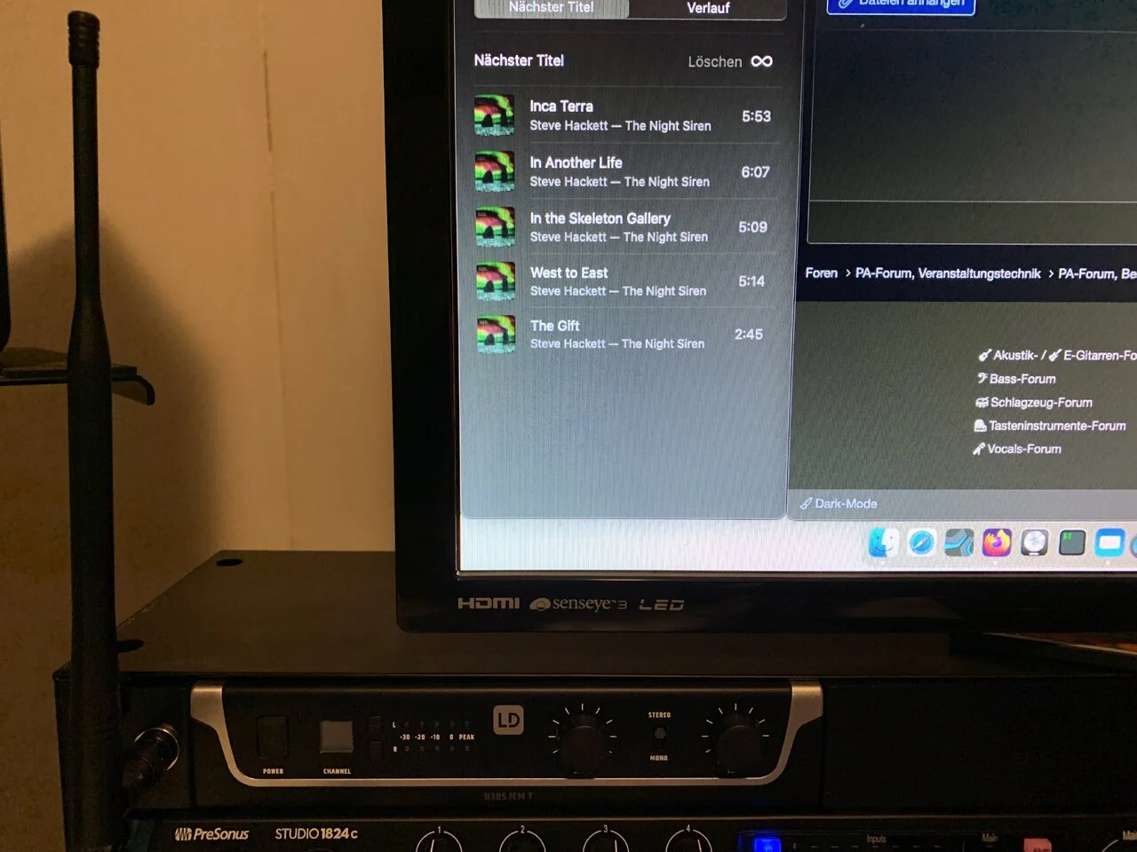 LD U305 IEM front.webp