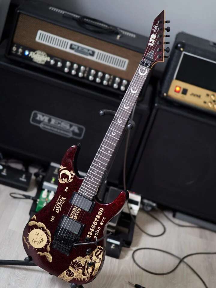 LTD KH-602 Red Sparkle SMALL.webp