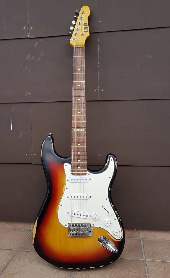 LTD ST-203 Distressed 05_K.jpg