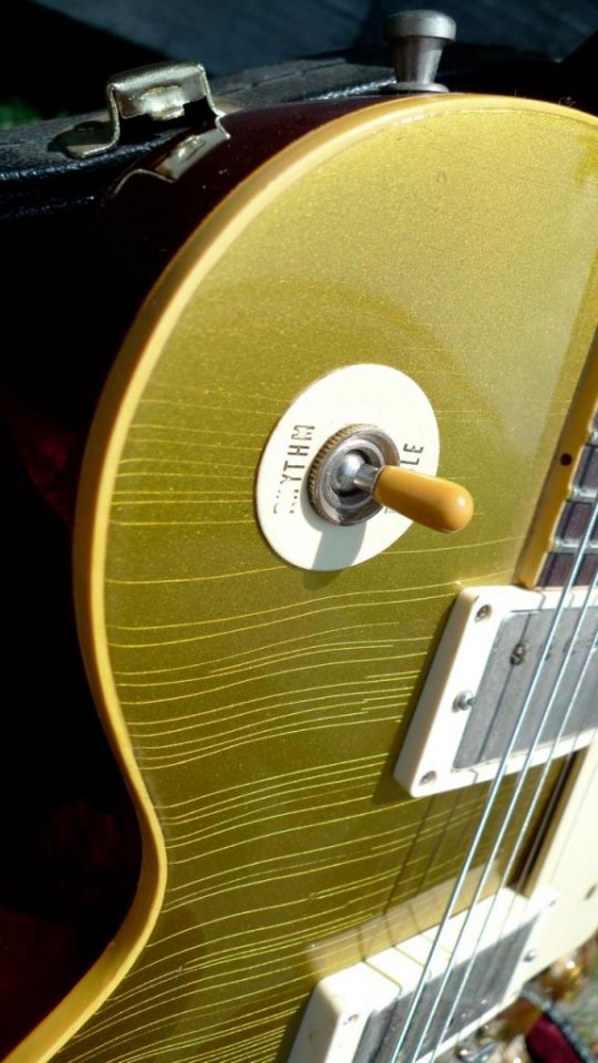 Makeover Gibson Les Paul Goldtop 001.jpg