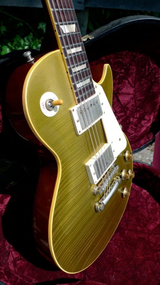 Makeover Gibson Les Paul Goldtop 004.jpg