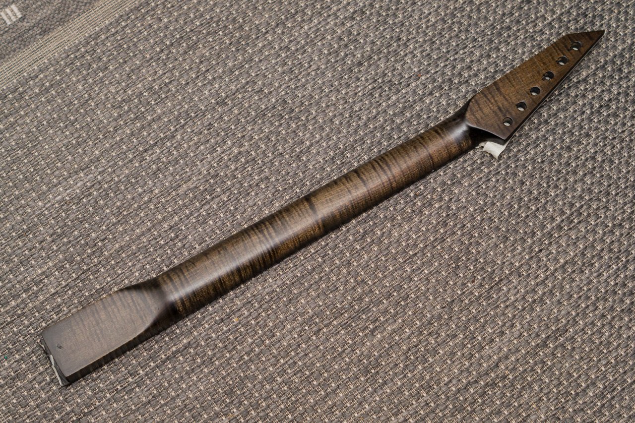 MapleNeck2.jpg