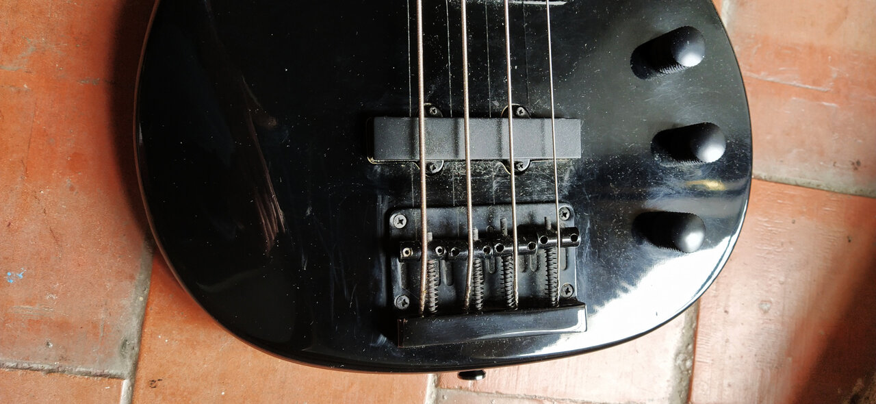 Marathon-E-Bass-IMG_20230516_150617.jpg