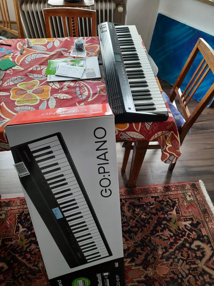 MB go Piano.jpg