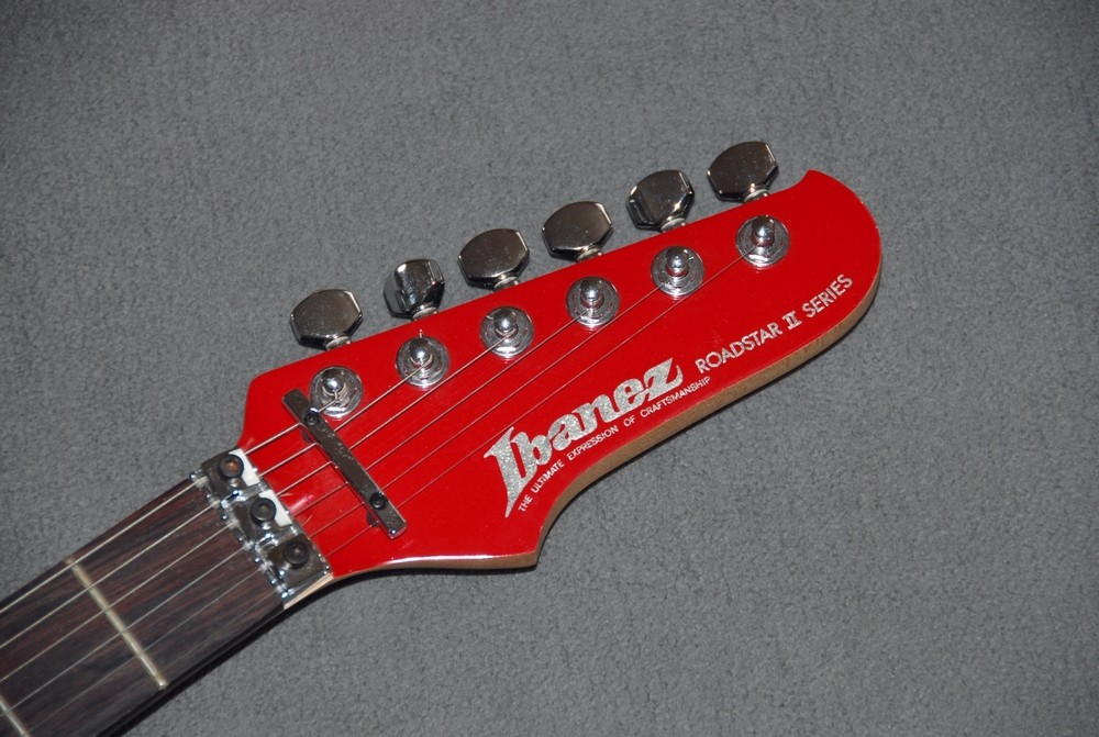 Mittel_Gitarre 280-1.jpg