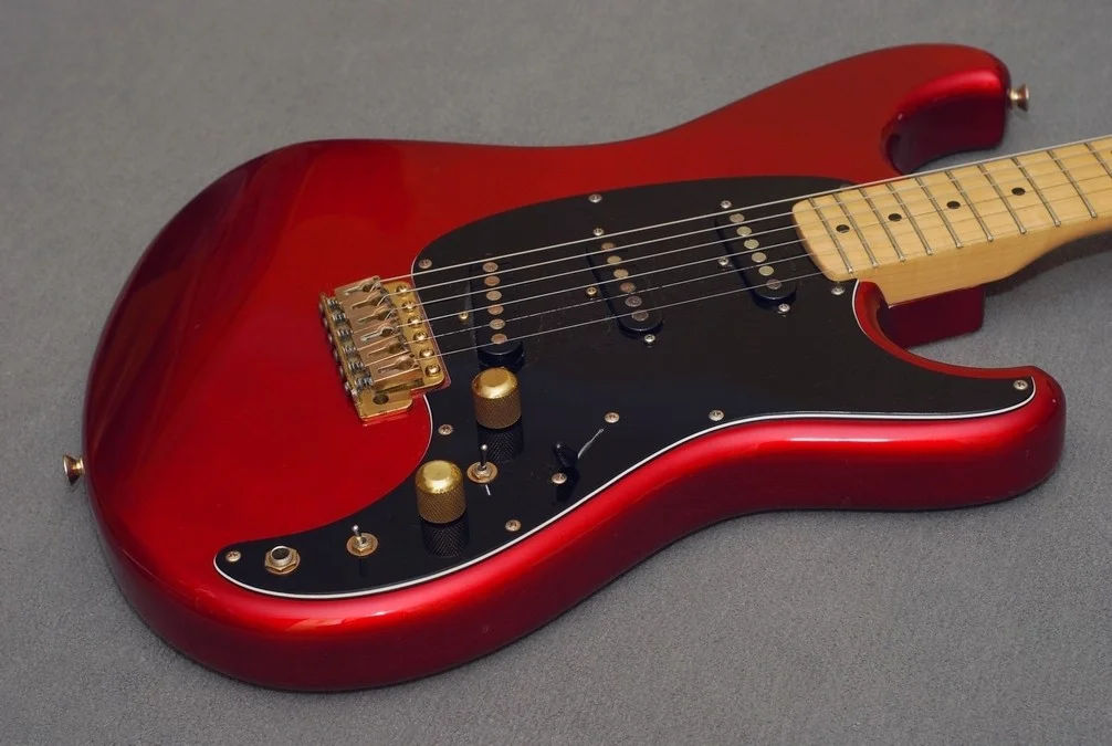 Mittel_Gitarre 353-04.jpg