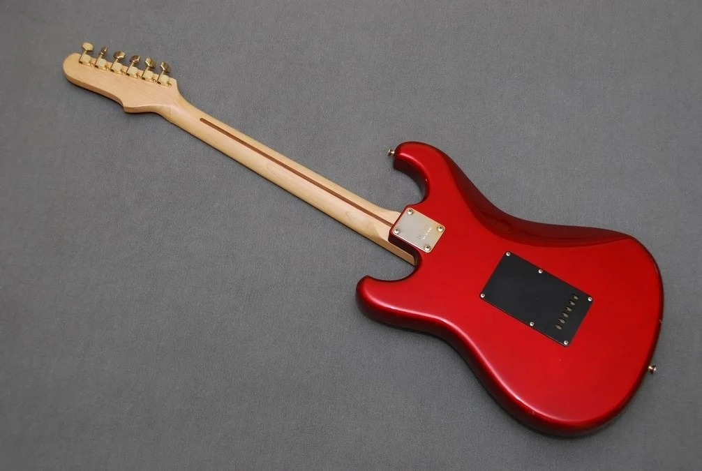 Mittel_Gitarre 354-01.jpg