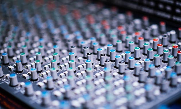 mixer-mb.jpg