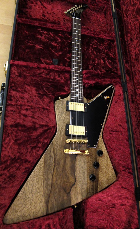 Momose Explorer MEX Black Korina.jpg