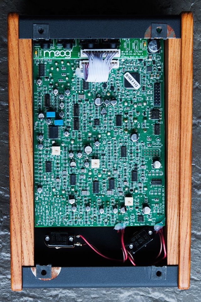 Moog-MF-104M-7.jpg