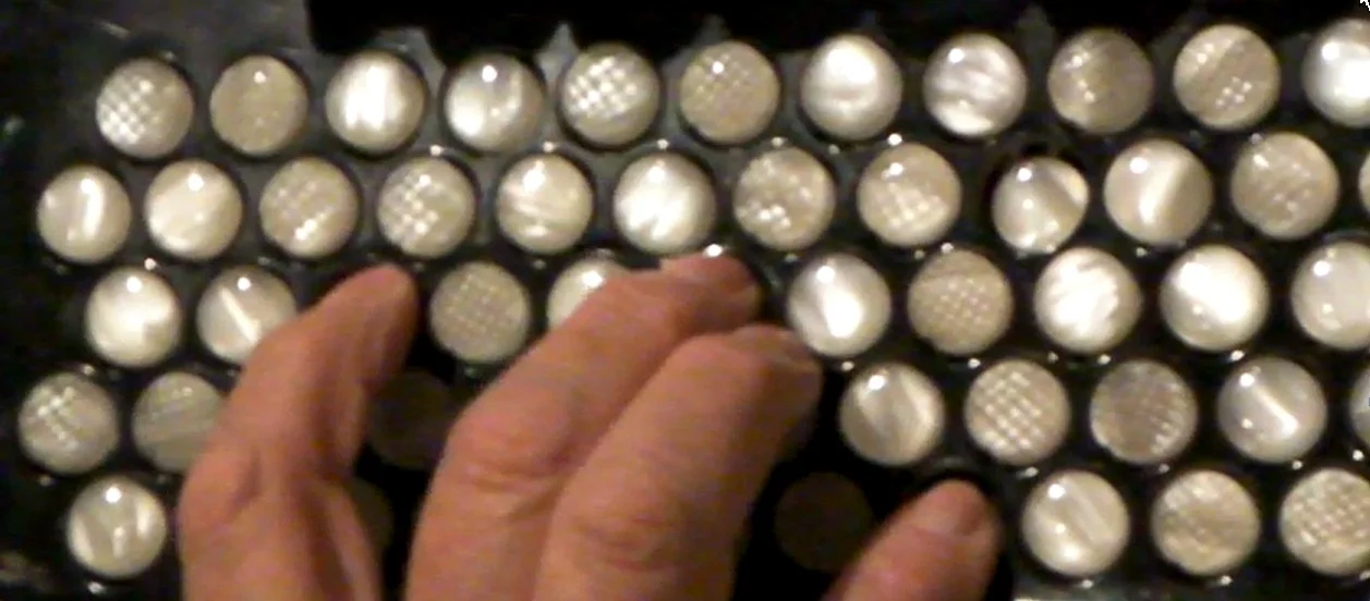 Morino Knopfriffelung.jpg