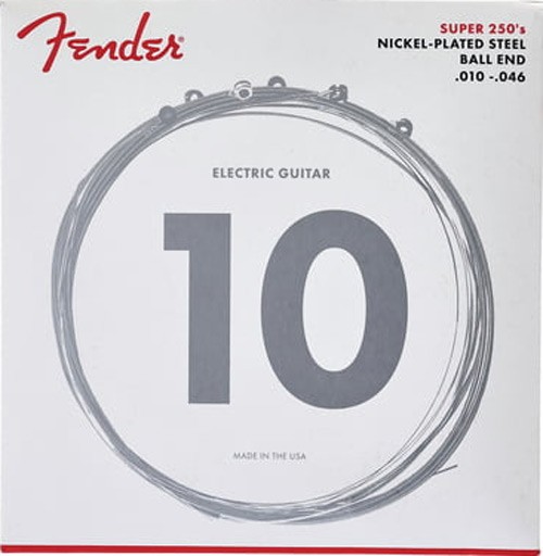 MuBo_Reviews_unixbook_Fender250r.jpg