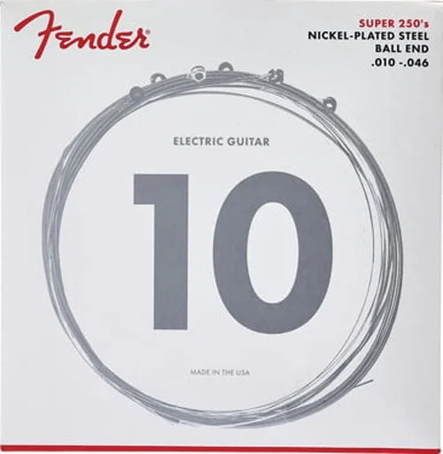 MuBo_Reviews_unixbook_Fender250r.jpg