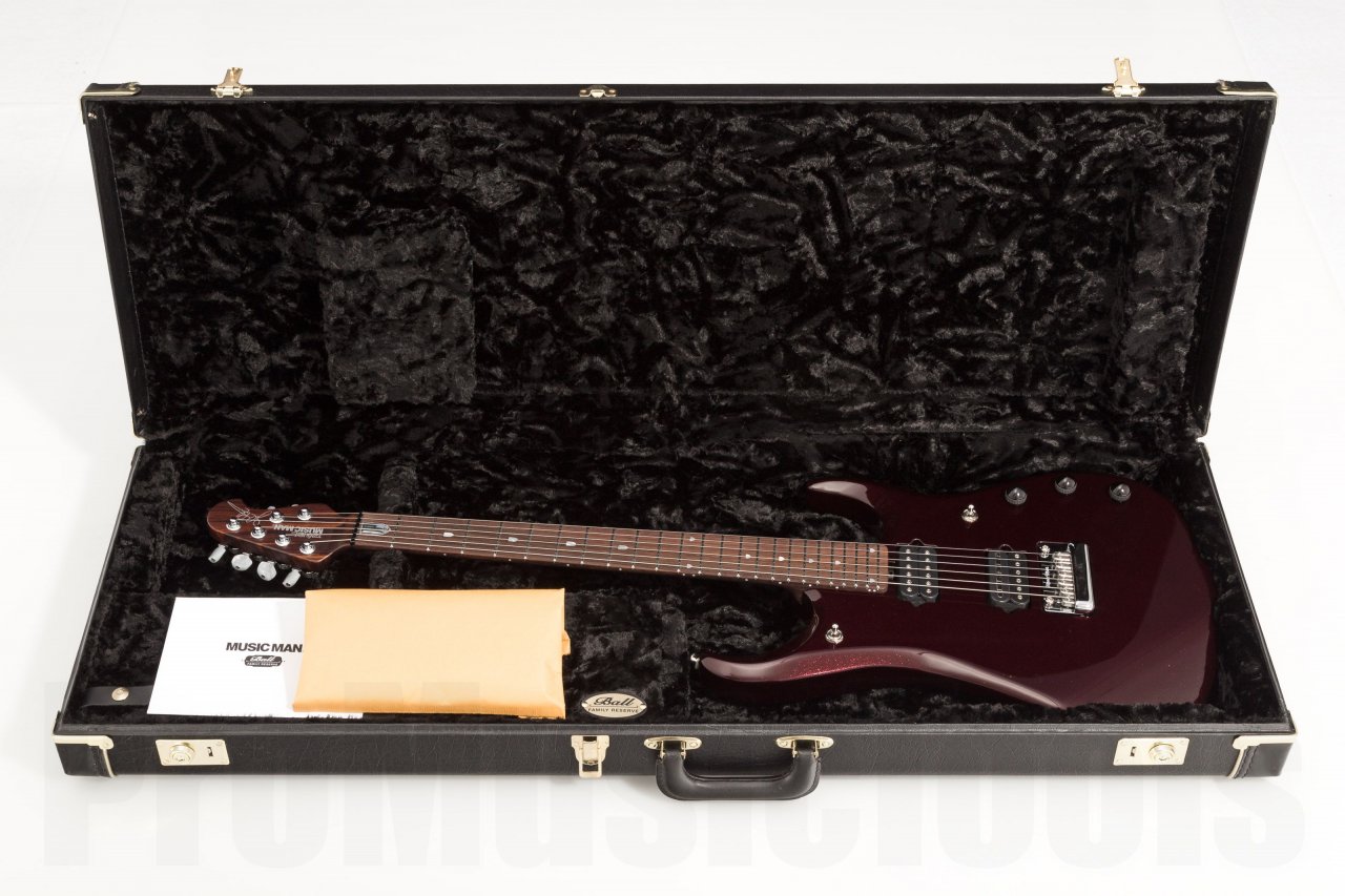 music-man-jp12-rosewood-neck-cherry-sugar-11.jpg