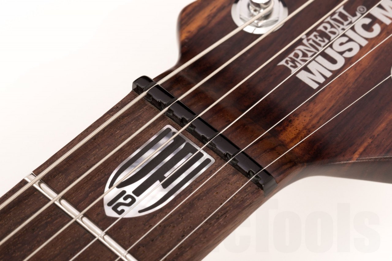music-man-jp12-rosewood-neck-cherry-sugar-28.jpg