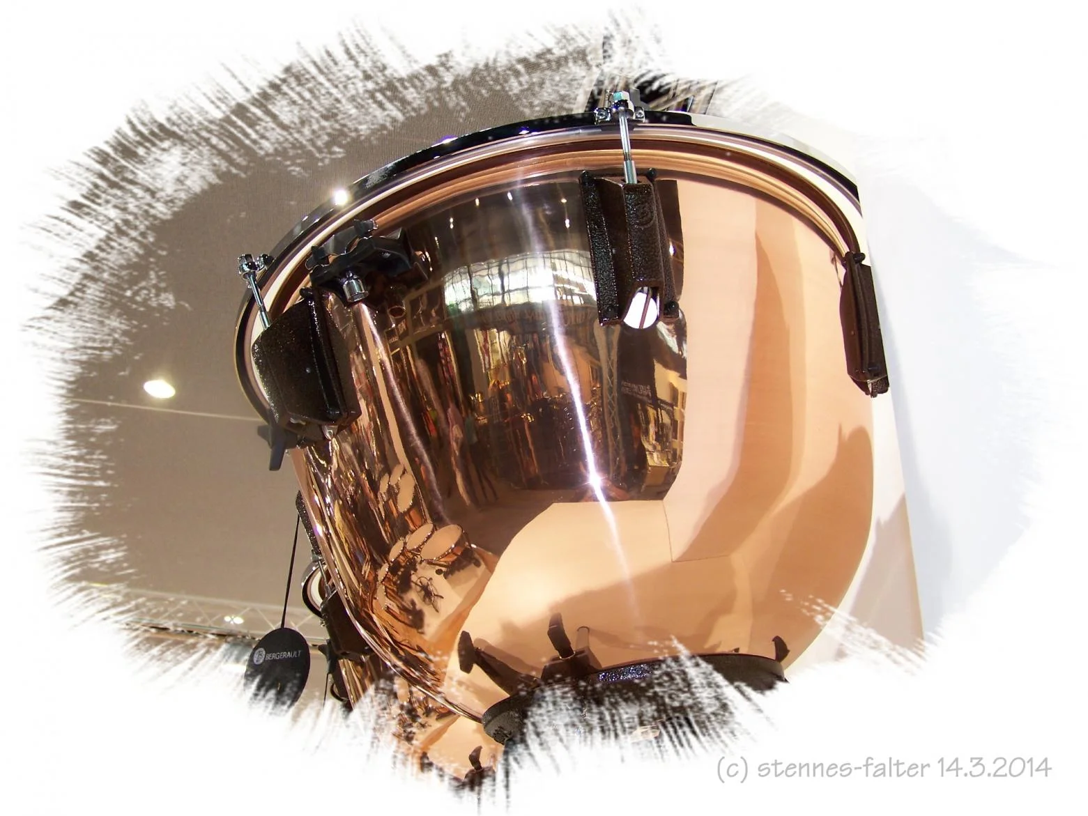 Musikmesse 2014 estfa 100_3702R Bergerault Pauken.webp