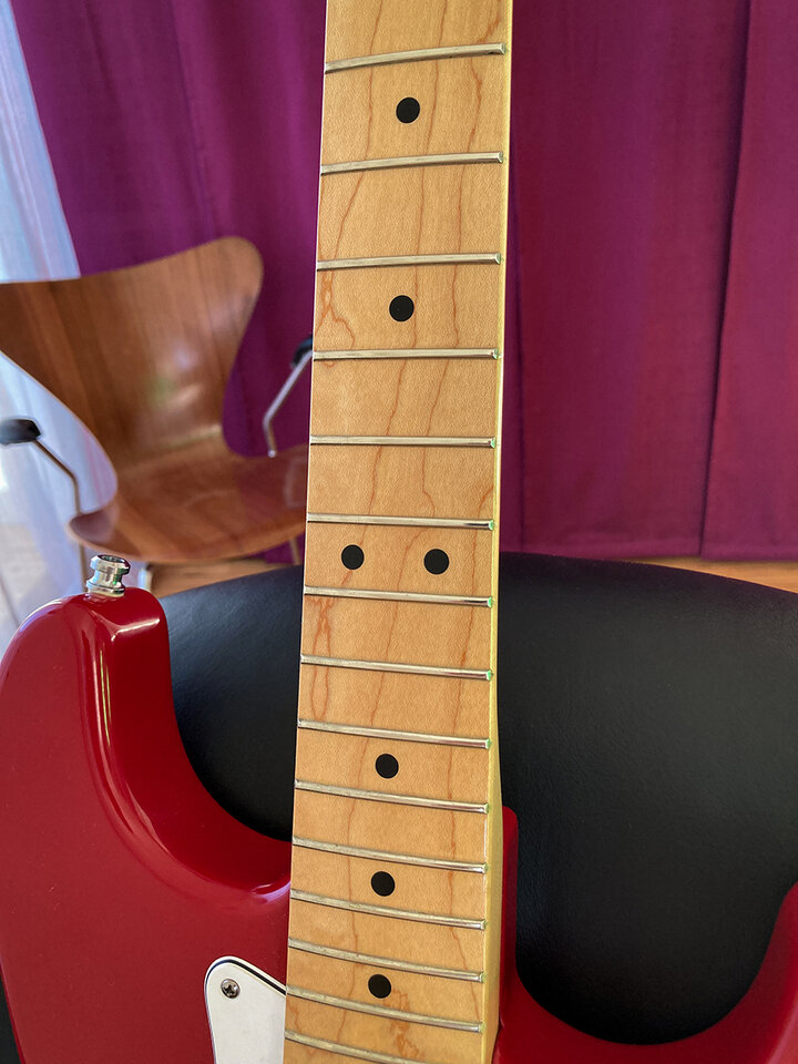 Neck grain.jpg