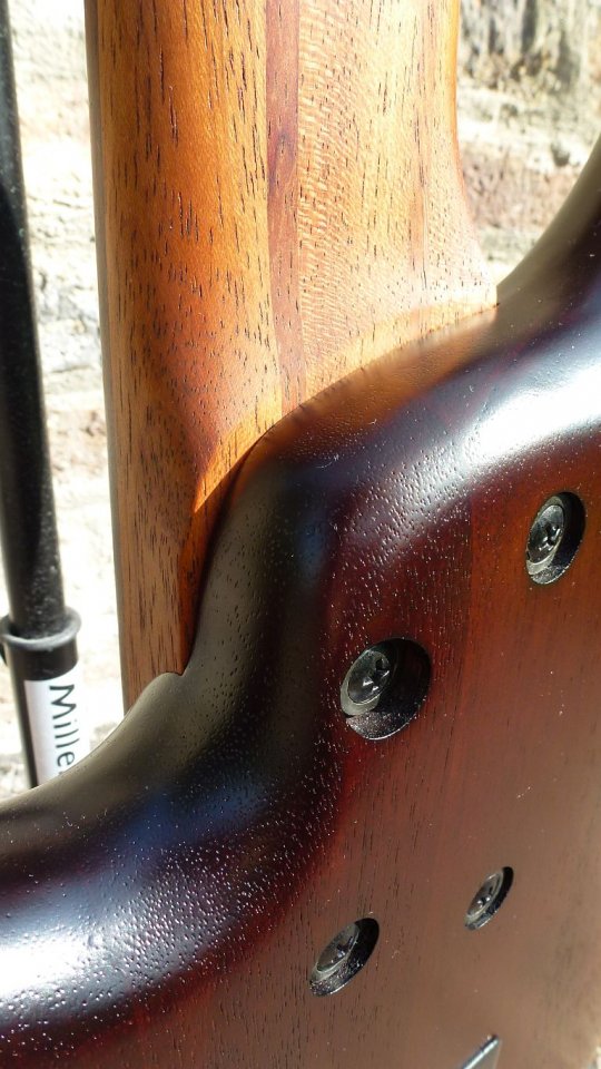 neckjoint.jpg