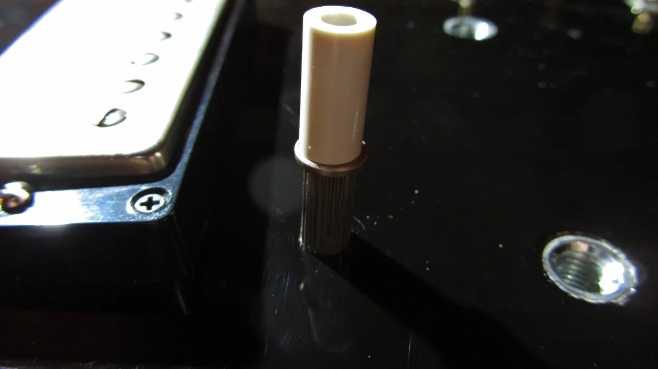 Neue Studs einschlagen_1 (1280x719).webp