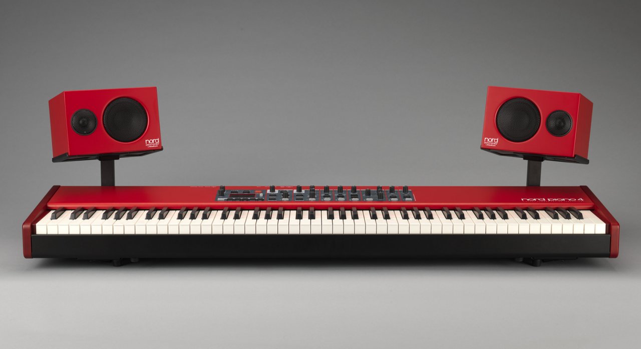 Nord Piano Monitor Bracket Mounted.jpg