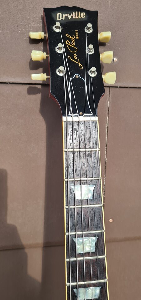 Orville Les Paul Standard Sunburst 03_K.jpg