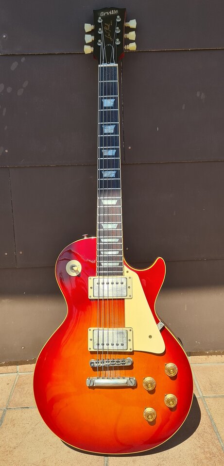 Orville Les Paul Standard Sunburst 07_K.jpg