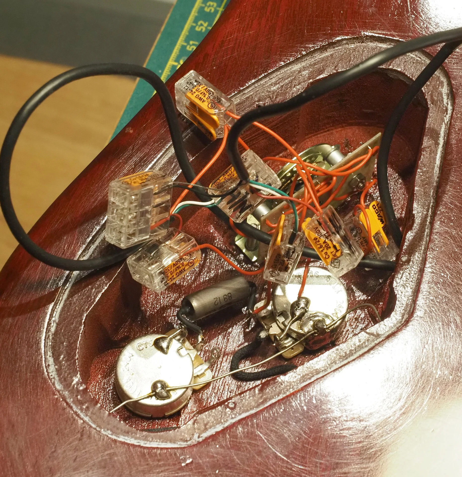 P9097897_2.webp