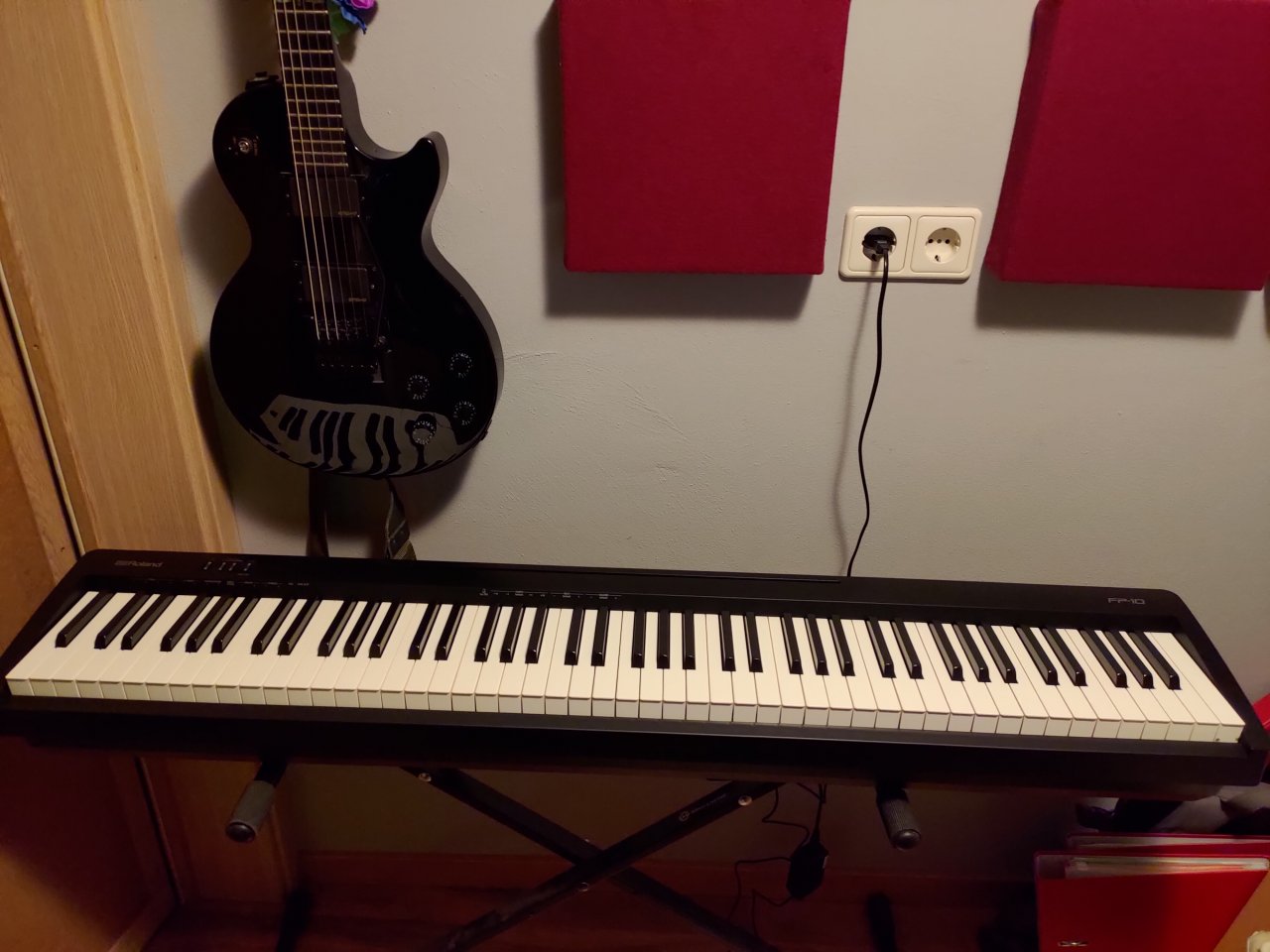 Roland FP-10