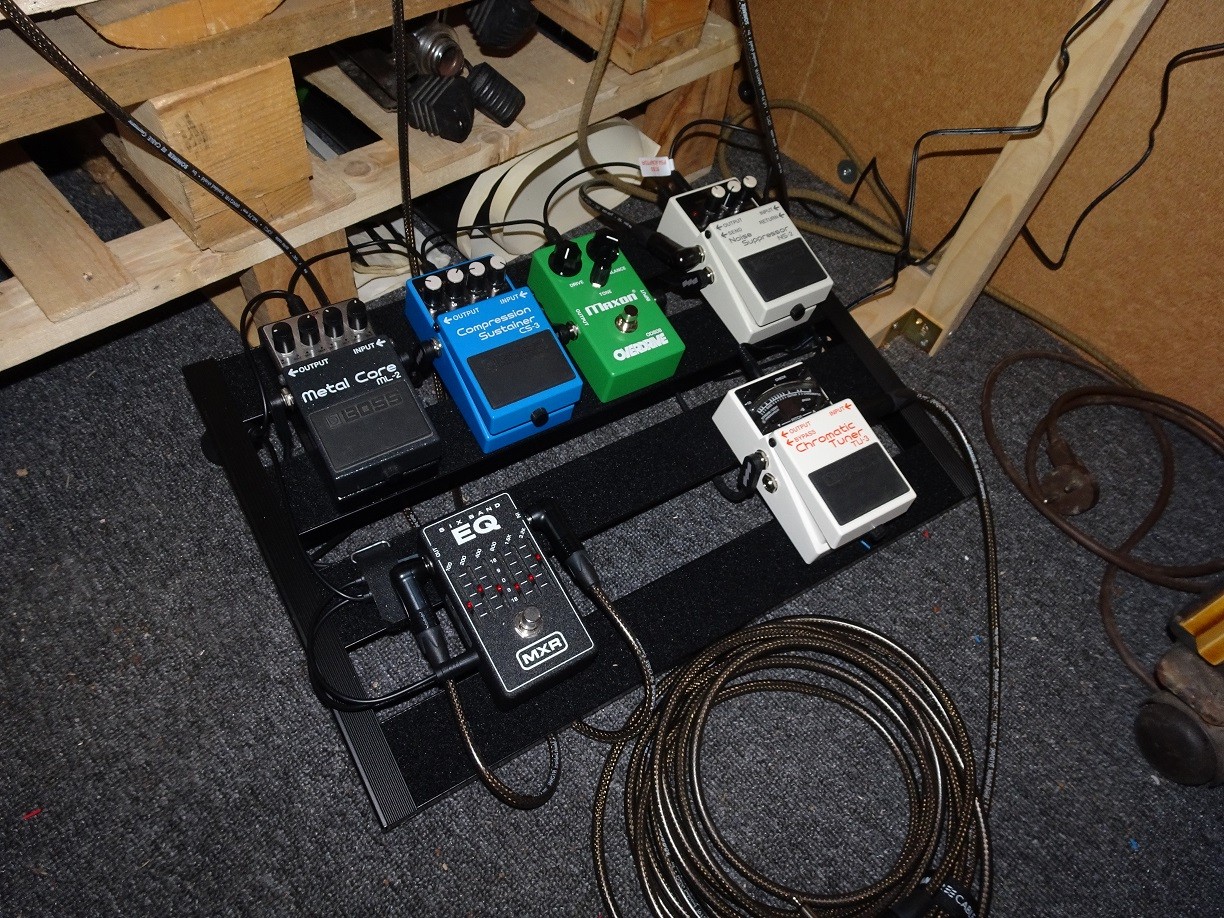 Pedal-Board.jpg