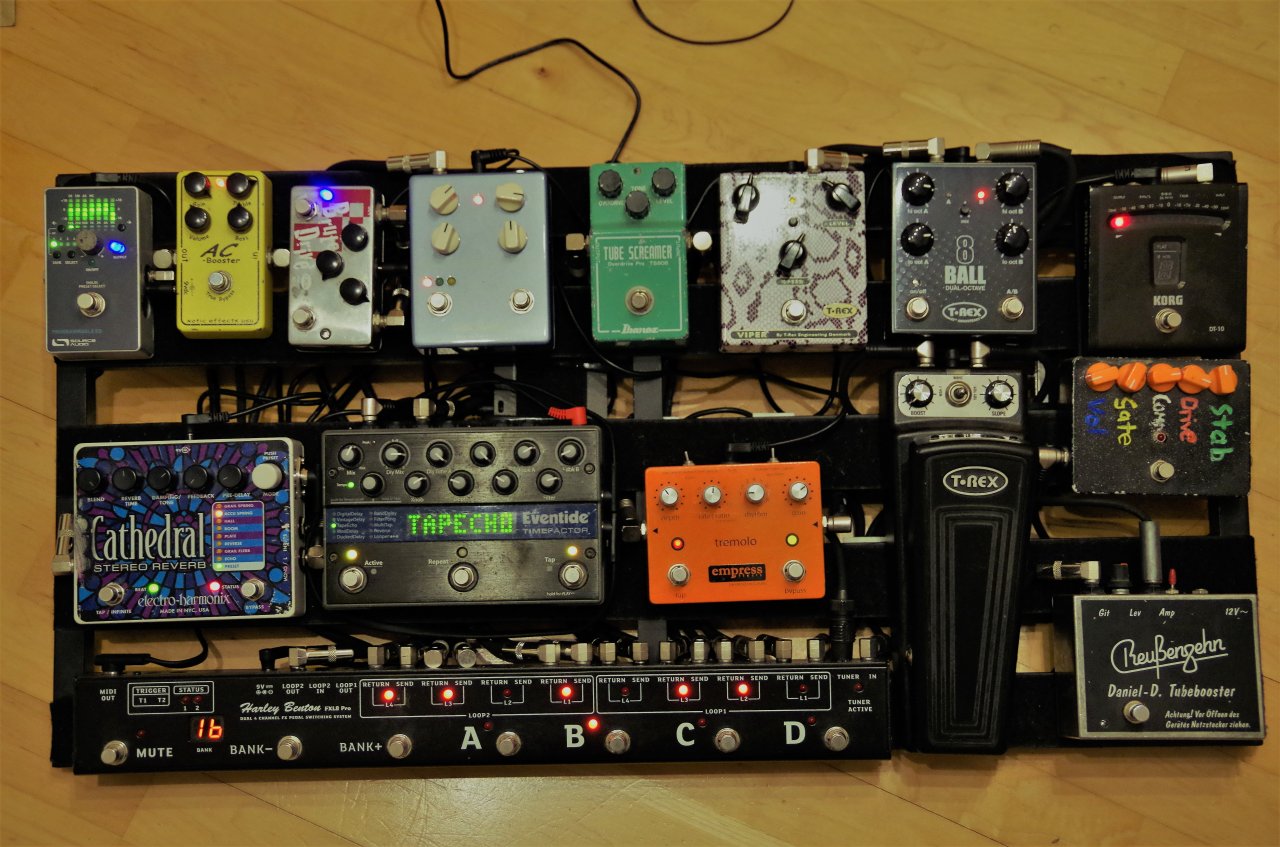 pedalboard.jpg