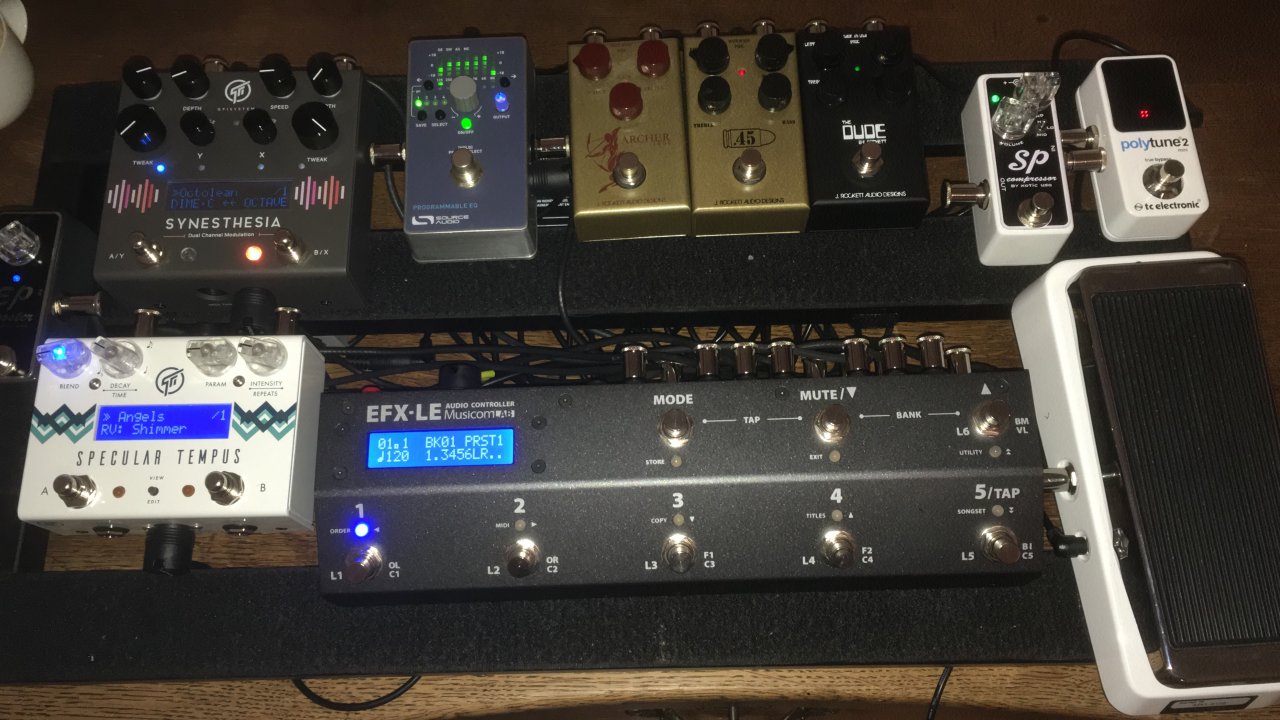 Pedalboard neu.JPG