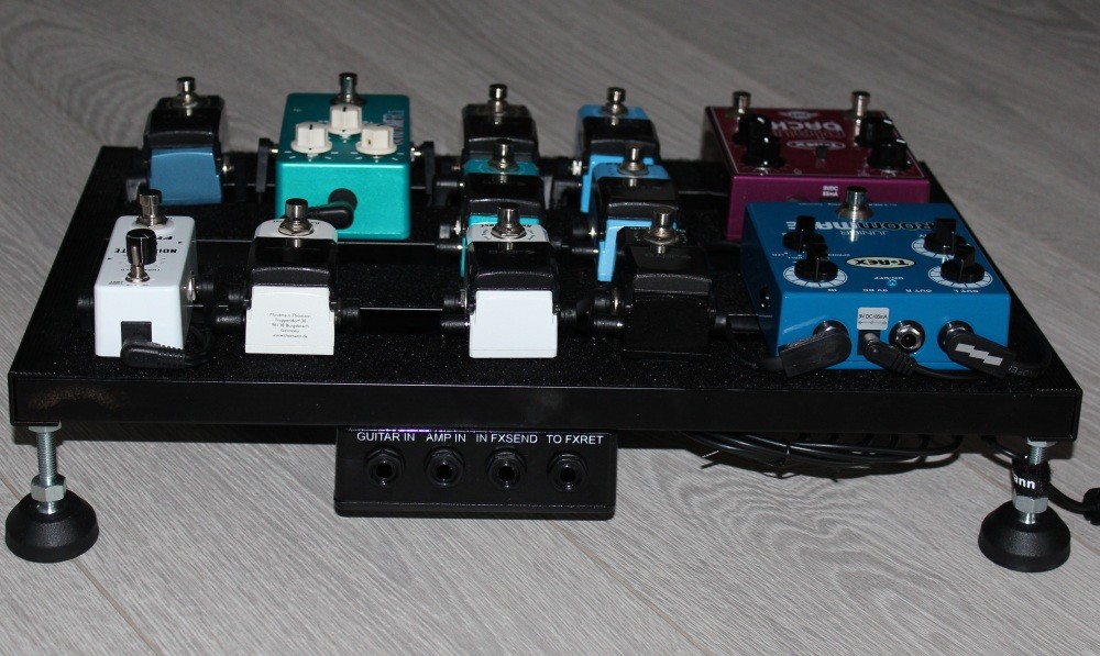 PedalBoard3_06.jpg
