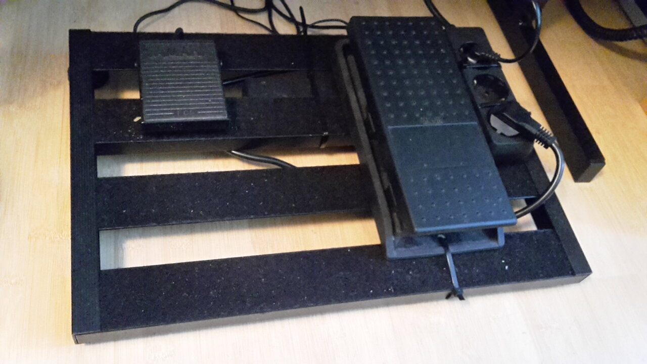 Pedalboard_Keys.jpg