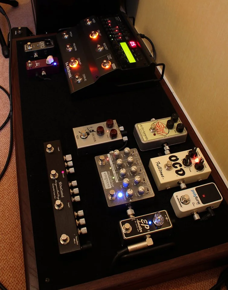 Pedalboard_MB.webp