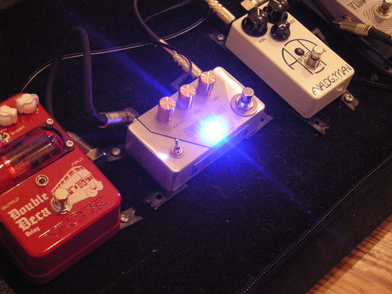 PedalboardOz1licht1.JPG