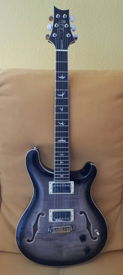PRS Hollow front.jpg