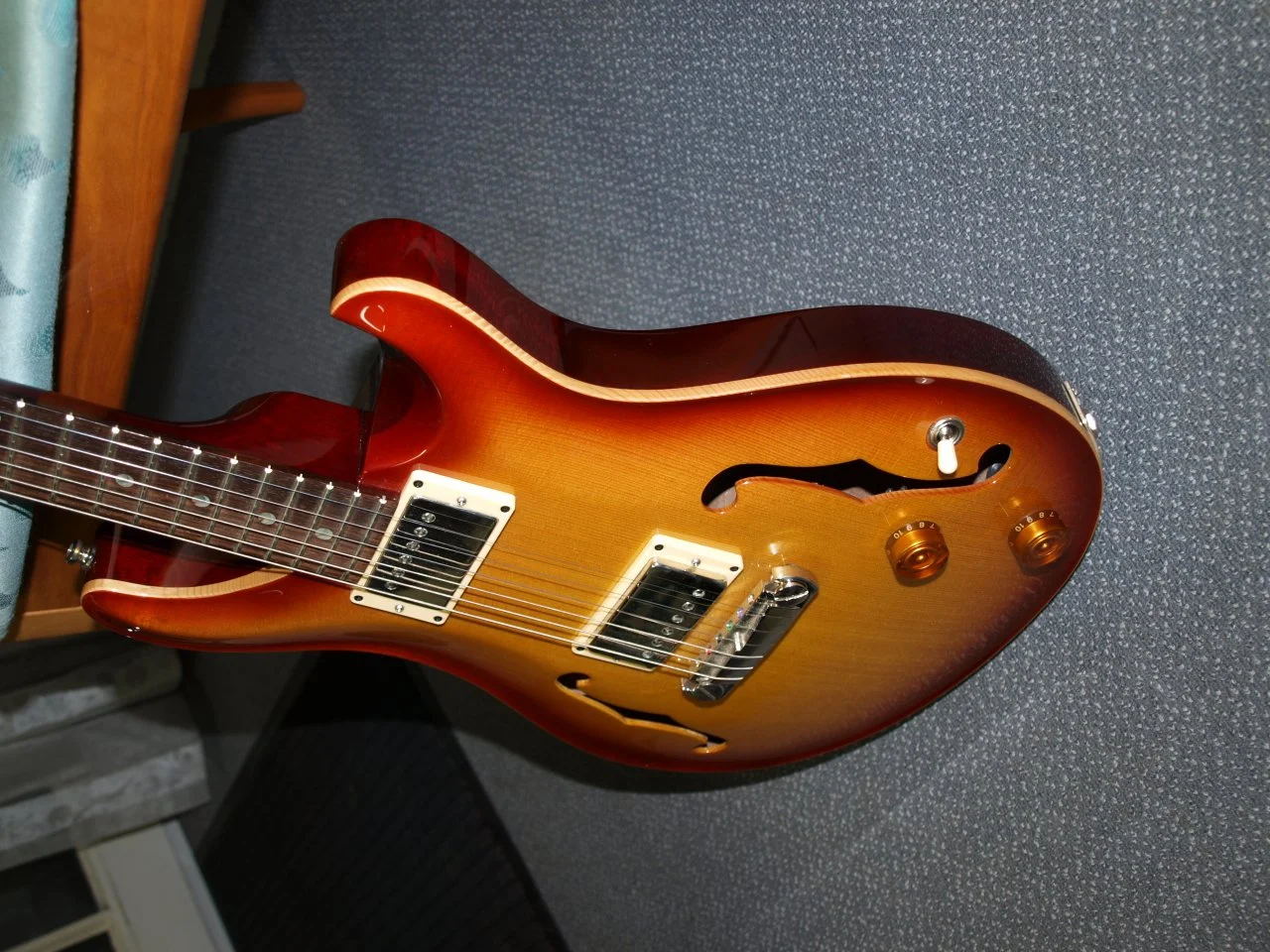 PRS Hollowbody (15).JPG