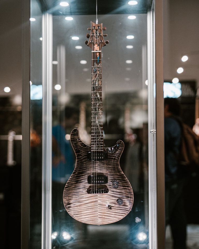 PRS NAMM 06.jpg