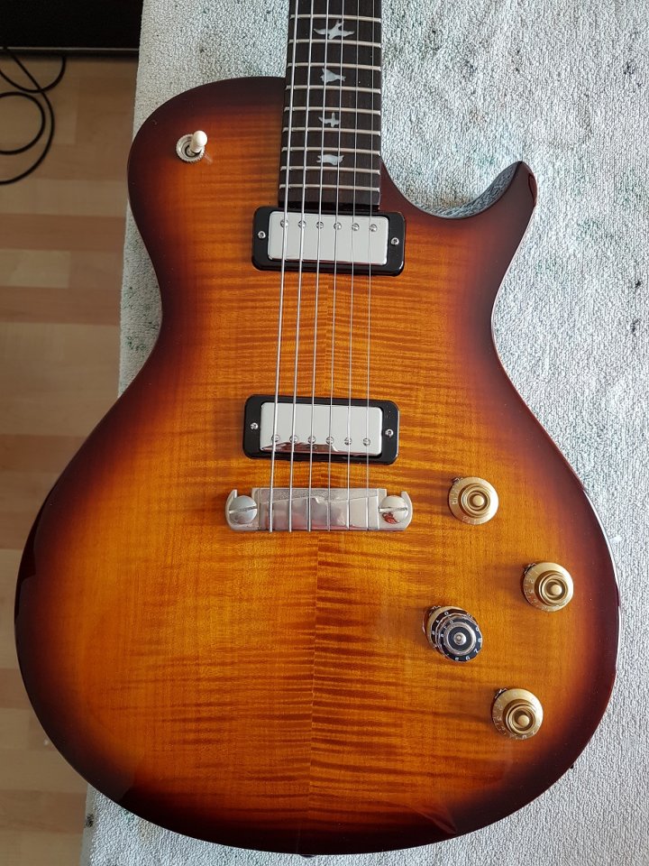 PRS SE 245 Soapbar 010_K.jpg