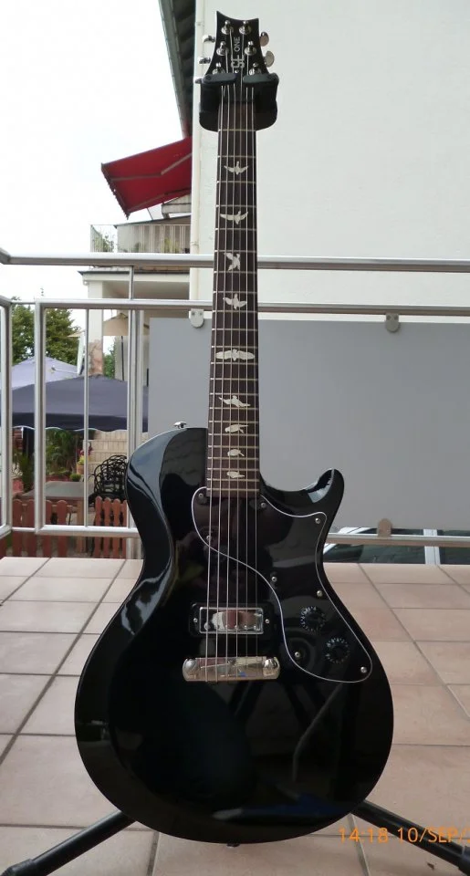 PRS SE One_E.jpg