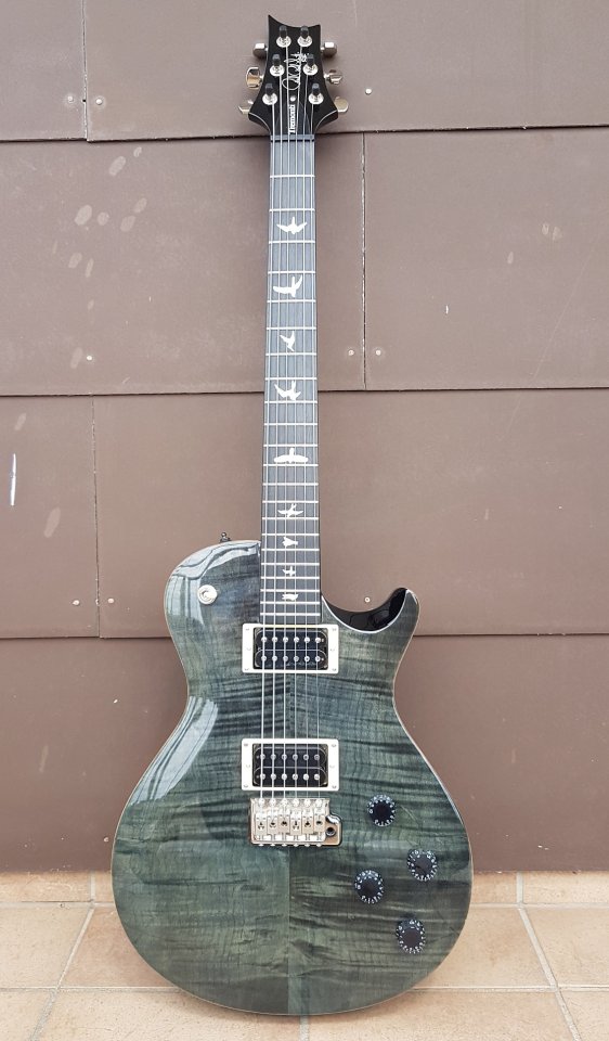 PRS SE Tremonti Ebony Fretboard 01_K.jpg