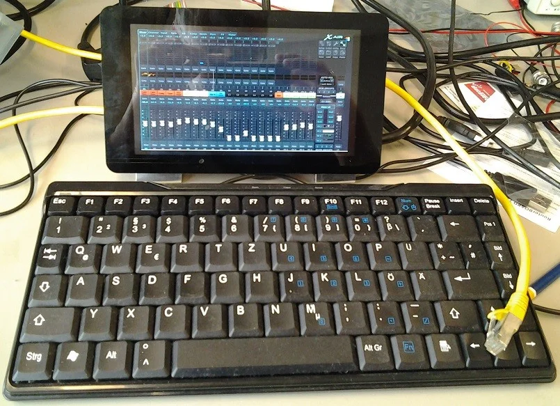RaspiTouchXAirEdit.jpg