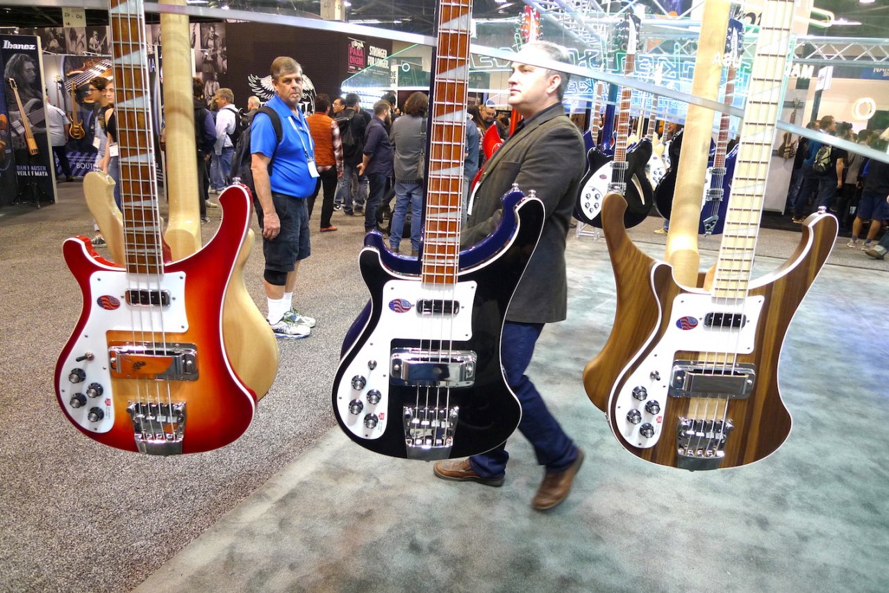 Rickenbacker4.JPG