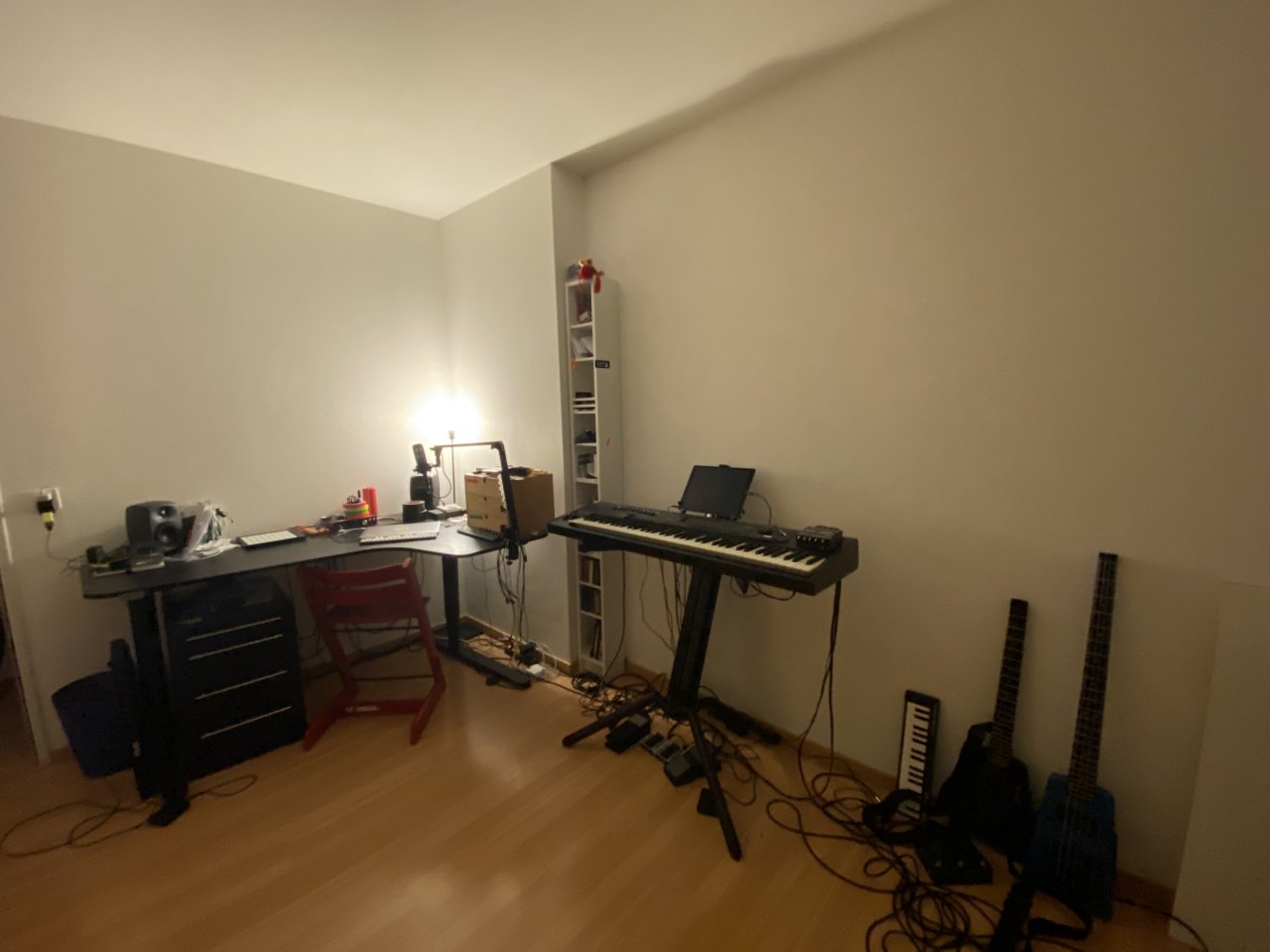 room serious.jpg
