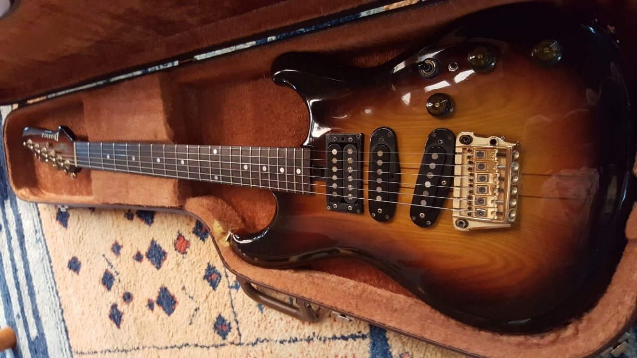 RS1500_1.JPG