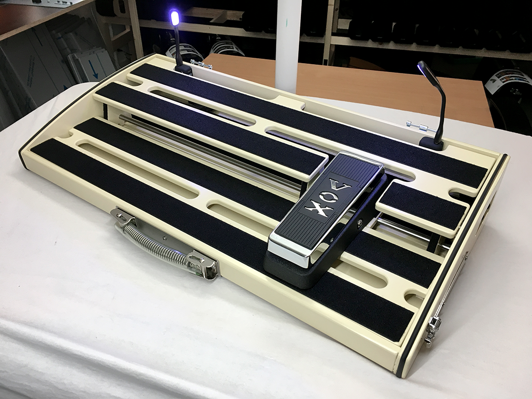 SA750w_kleinfeld_ivory_04.png