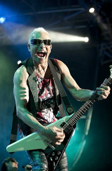 scorpions-2.jpg