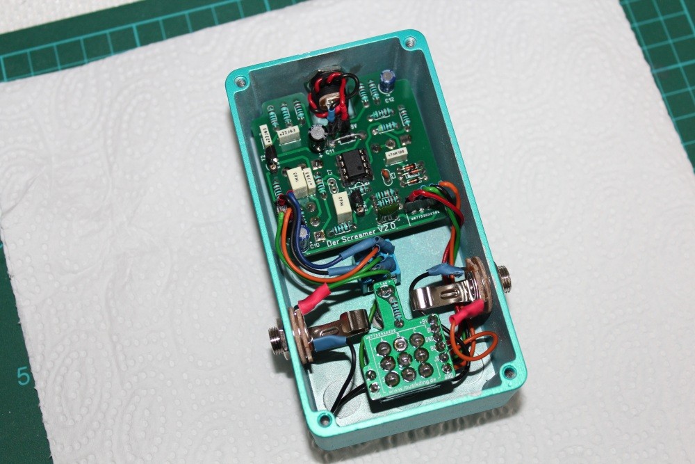 Screamer13_FinishInside01.jpg