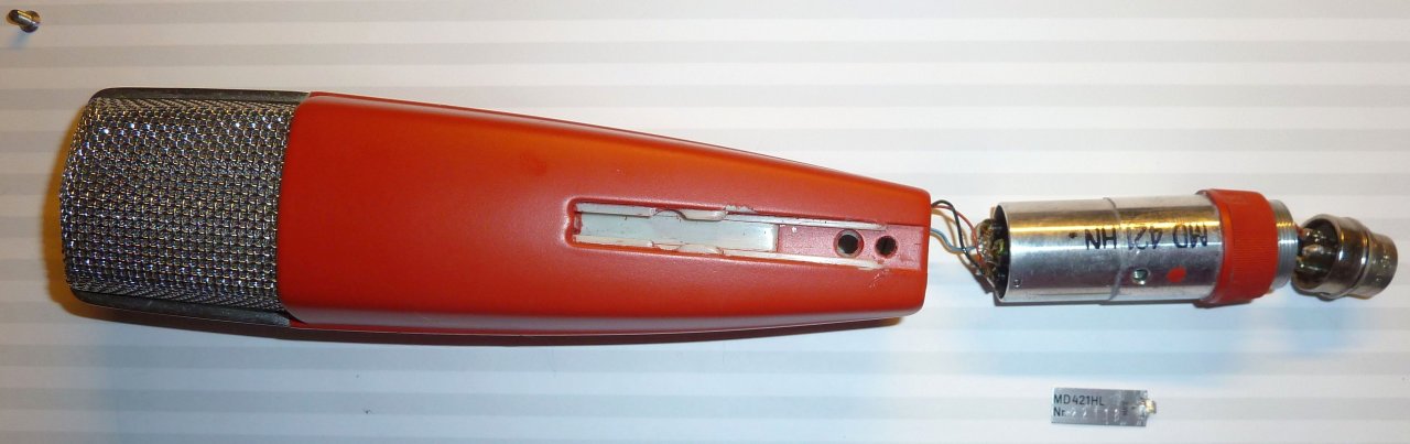 Sennheiser-MD421HL_Übertrager_ausgebaut1.jpg